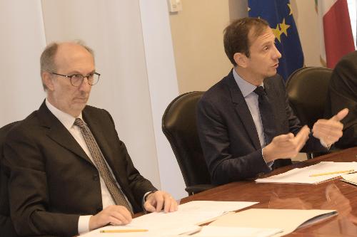 Il governatore Fvg, Massimiliano Fedriga (a dx), e il vicegovernatore con delega alla Protezione civile, Riccardo Riccardi